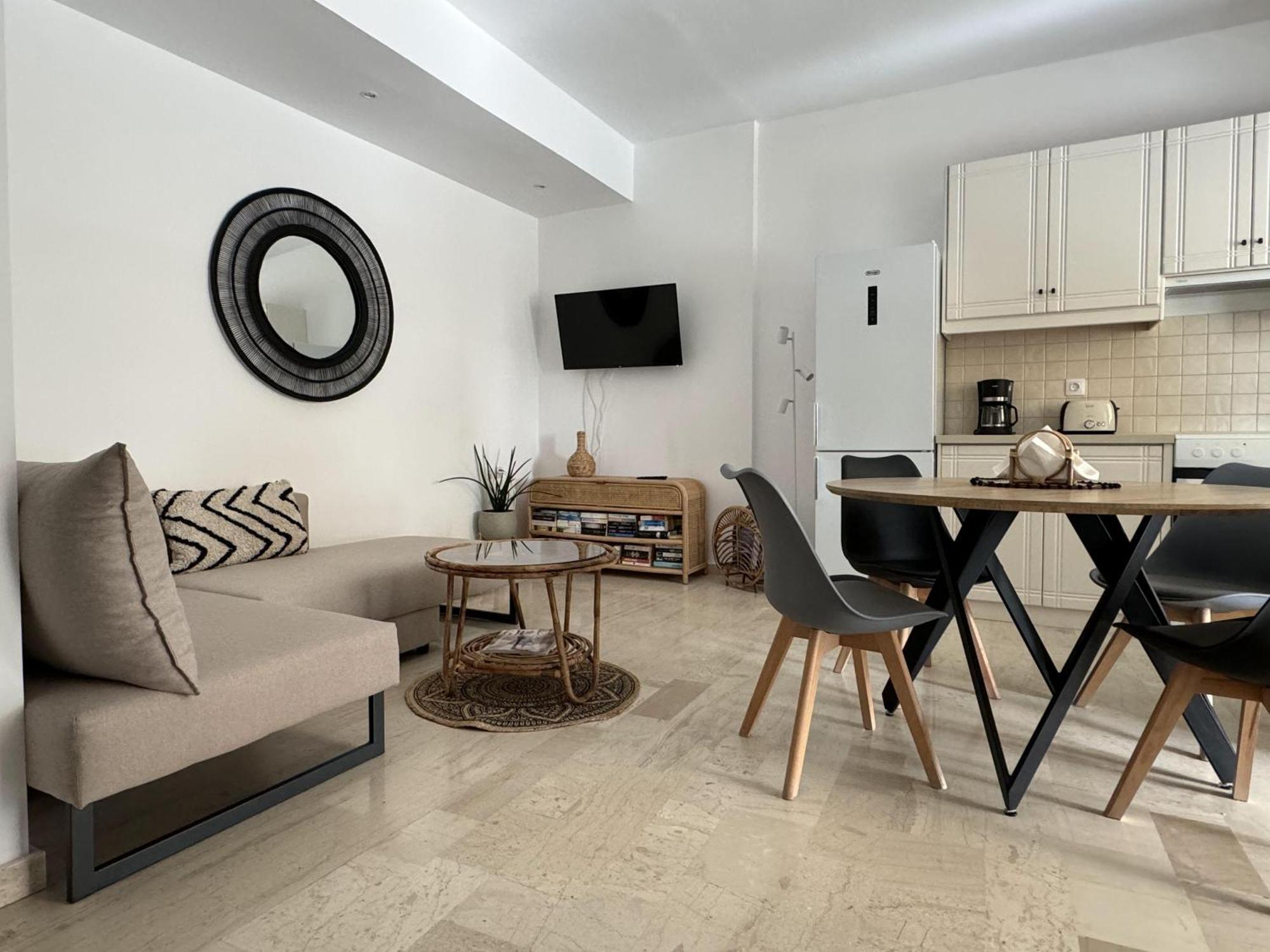 Holiday Dream Aphrodite Apartment มัสติคารี ภายนอก รูปภาพ